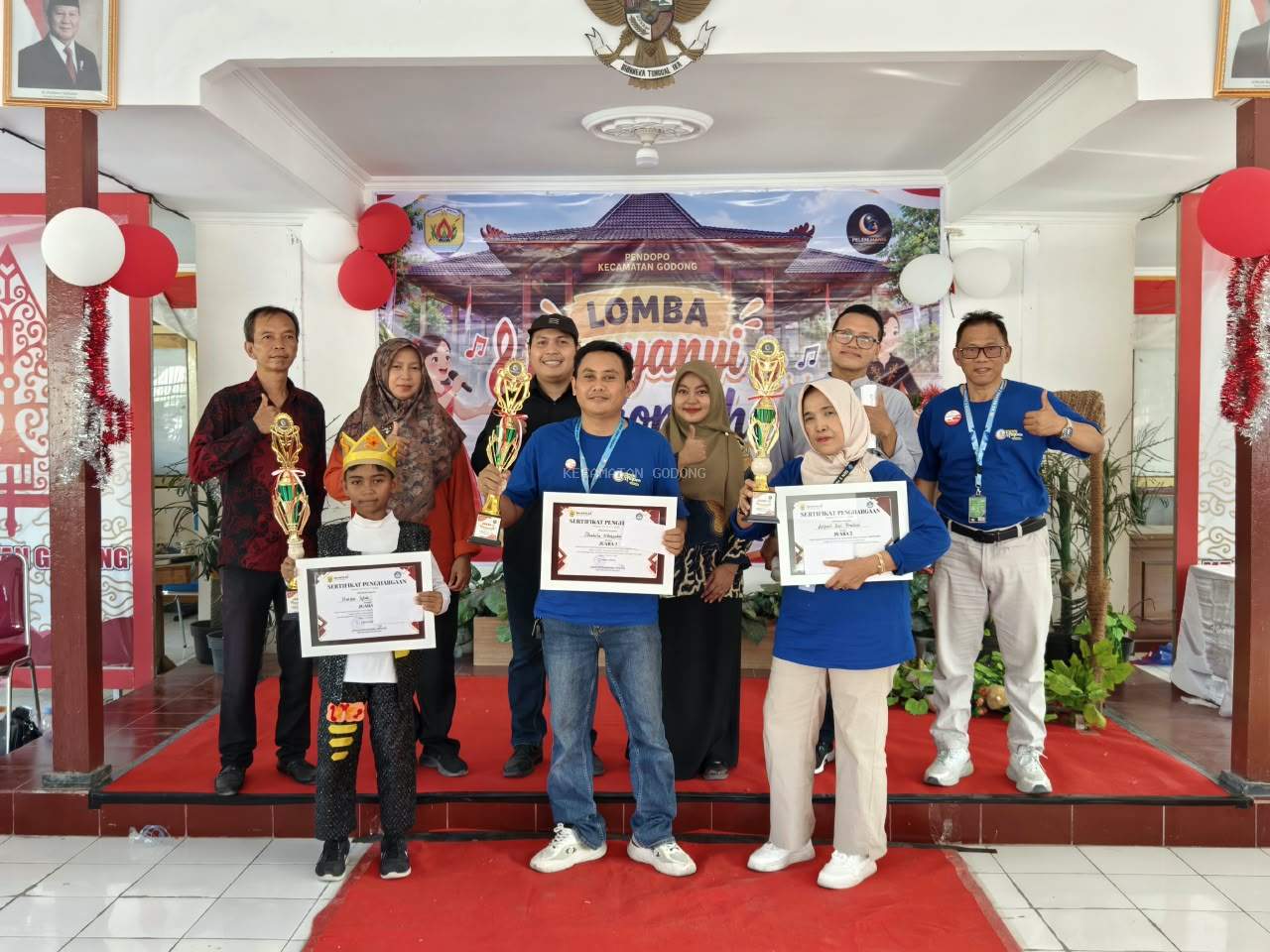 Lomba Menyanyi dan Fashion Show Bahan Daur Ulang dalam Rangkaian PELEM MANIS Kecamatan Godong